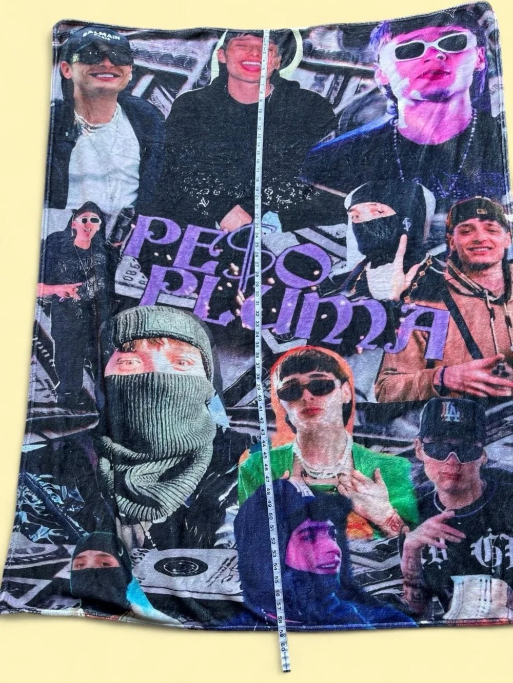 ✨ Peso Pluma blanket✨